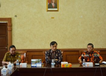 Ketua DPRD Provinsi Jambi Edi Purwanto, saat audiensi bersama PP Jambi(Poto Hms G12)