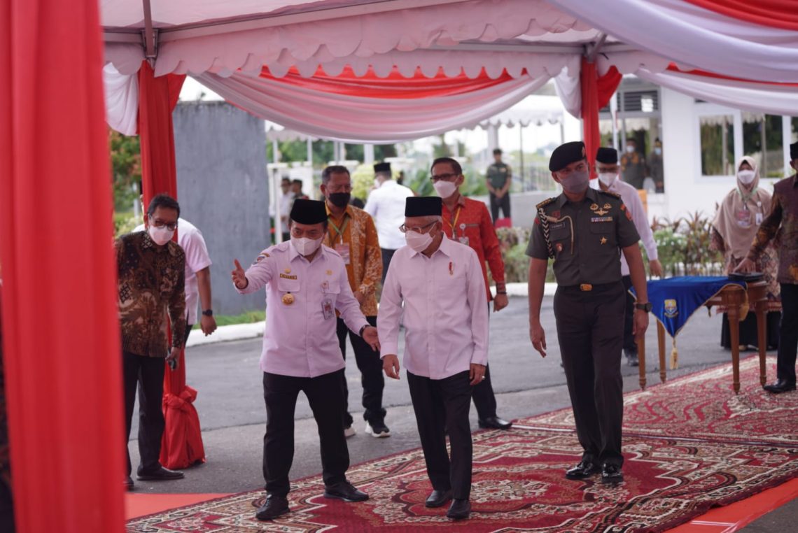 Gubernur Al Haris Saat Dampingi Wapres Maruf Amin(Poto Supri G12)