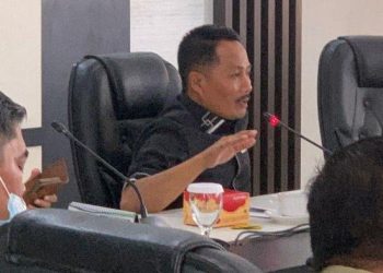 M Juber pimpin rapat Dengar Pendapat OPD(Poto Tribun/,G12
