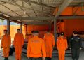 Tim Basarnas Jambi saat persiapan pencairan korban(Poto G12)
