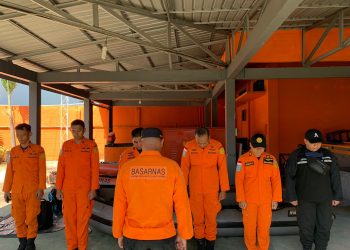 Tim Basarnas Jambi saat persiapan pencairan korban(Poto G12)