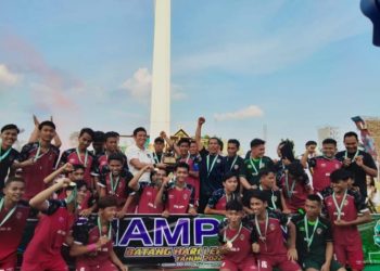 Bupati Fadhil Arief bersama tim pemenangan( Poto Sely G12)