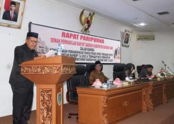 Ibrahim Fraksi PDIP sampai Pandangan Umum(Poto Supri)