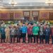 Wakil Bupati Batanghari saat poto bersama Bupati dan Wali Kota Se Provinsi Jambi(poto ist)