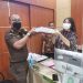 JPU Pada Kejari Batanghari saat serahkan berkas perkara ke Pengadilan Tipikor Jambi.(poto G12)