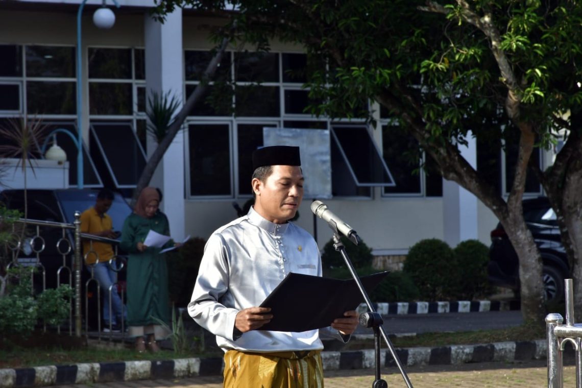 Wakil Ketua I DPRD Kabupaten Batanghari, M Jaafar saat bacakan naskah BKRD Jambi ke-V(Poto hms-G12)