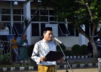Wakil Ketua I DPRD Kabupaten Batanghari, M Jaafar saat bacakan naskah BKRD Jambi ke-V(Poto hms-G12)