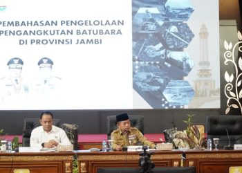 Gubernur Jambi saat rapat bersama Dirjen ESDM RI(Poto:Harun-G12)