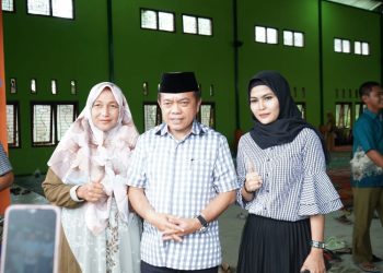 Gubernur Al Haris di Hari ulang tahun Desa Sumber Agung Kecamatan Sungai Gelam(poto JB-G12)