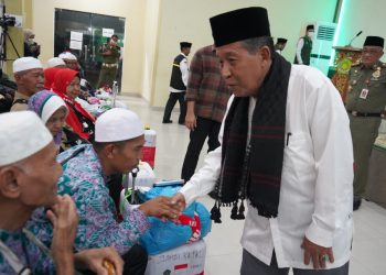 Wagub Abdullah Sani sambut 372 Jemaah Haji Kloter Pertama 17 BTH(Poto Novri)