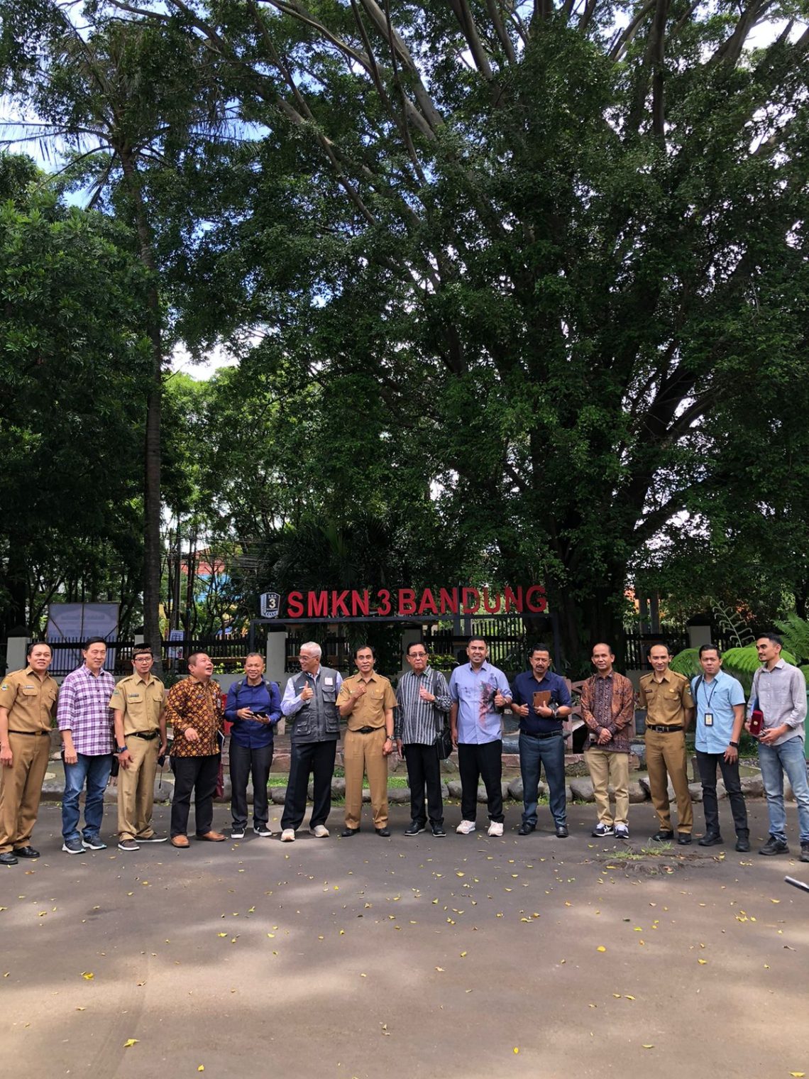 Komisi IV DPRD Provinsi Jambi saat Studi Banding (Stuba) ke Dinas Pendidikan Provinsi Jawa Barat. (Gambar: Humas DPRD Provinsi Jambi)
